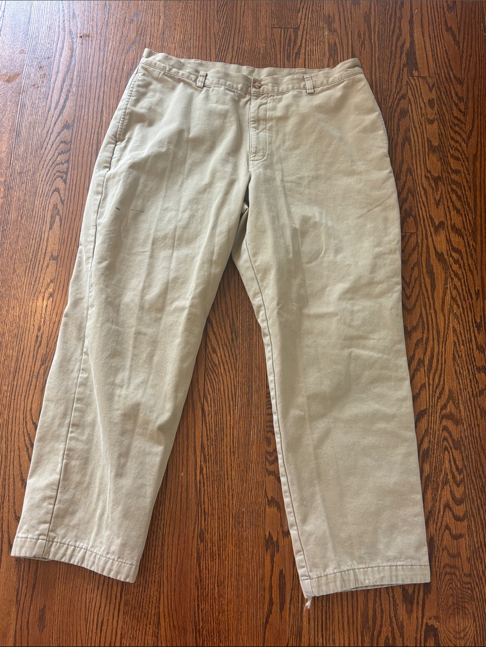 Men's Classic Flat-Front Flannel Lined Chino Pants - Tan